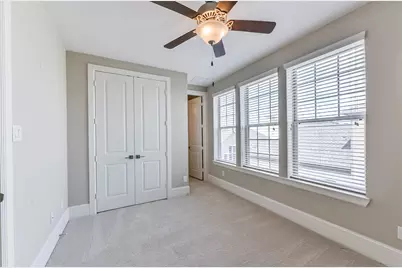 11002 Ayrshire Park Lane, Houston, TX 77043 - Photo 43