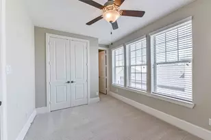 11002 Ayrshire Park Ln, Houston, TX 77043 - Photo 43