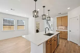 12818 Meadow Wind Wy, Conroe, TX 77302 - Photo 5