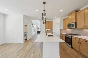 12818 Meadow Wind Wy, Conroe, TX 77302 - Photo 9