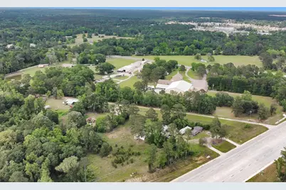 15635 Hwy 105 E Road, Conroe, TX 77306 - Photo 7
