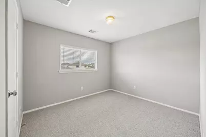 1609 Nichole Woods Drive, Houston, TX 77047 - Photo 7