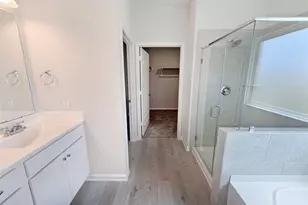 1906 Temple Grv Dr, Rosharon, TX 77583 - Photo 3