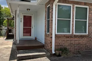 616A Normal Park Dr, Huntsville, TX 77320 - Photo 1