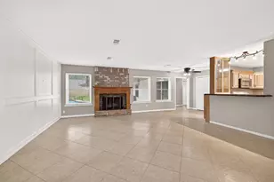 2182 Tree Ln, Houston, TX 77339 - Photo 15
