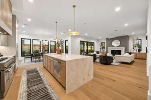 2250 Bartlett St, Houston, TX 77098 - Photo 9