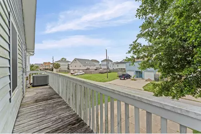 12833 E Conquistador Drive, Galveston, TX 77554 - Photo 25