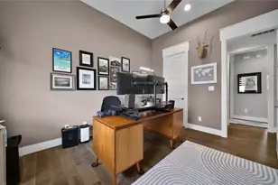 9847 Mocking Bird Hill Ln, Houston, TX 77080 - Photo 31