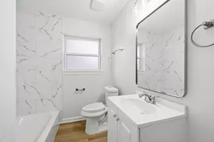 2409 Estate Dr, Deer Park, TX 77536 - Photo 9