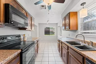 11227 Verlaine Dr, Houston, TX 77065 - Photo 7
