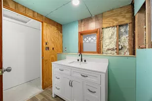 1324 Fair Dr, Angleton, TX 77515 - Photo 25