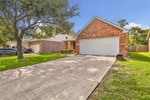 10331 Whisper Bluff Dr, Humble, TX 77396 - Photo 3