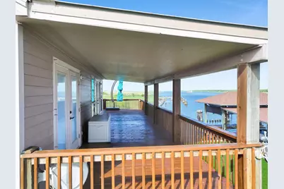1301 N Monkhouse Drive, Crystal Beach, TX 77650 - Photo 43