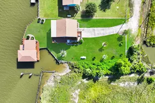 1301 N Monkhouse Dr, Crystal Beach, TX 77650 - Photo 49