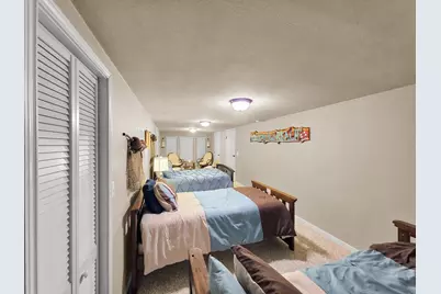 1301 N Monkhouse Drive, Crystal Beach, TX 77650 - Photo 23