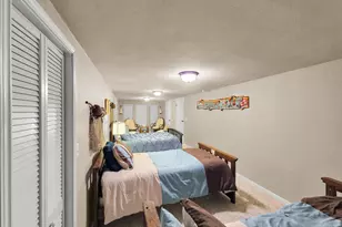 1301 N Monkhouse Dr, Crystal Beach, TX 77650 - Photo 23