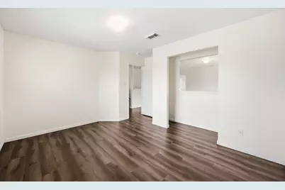 14015 Crossvale Lane, Houston, TX 77047 - Photo 15