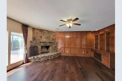 4717 Country Club View, Baytown, TX 77521 - Photo 5
