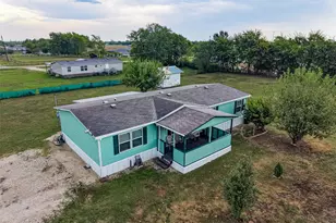1006 Nunez St, Kendleton, TX 77417 - Photo 1