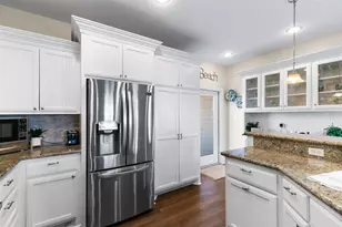 862 Gregory Ln, Port Bolivar, TX 77650 - Photo 13