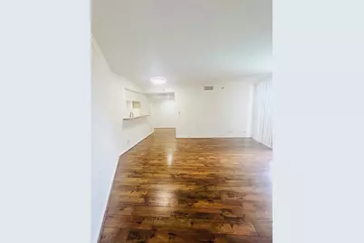 3525 Sage Road #201, Houston, TX 77056 - Photo 7