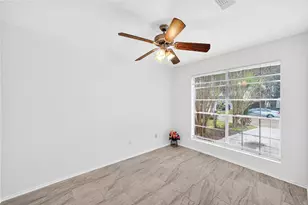 2135 Falling Oaks Rd, Houston, TX 77038 - Photo 31
