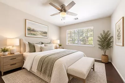 6 N Cochrans Green Circle, The Woodlands, TX 77381 - Photo 17