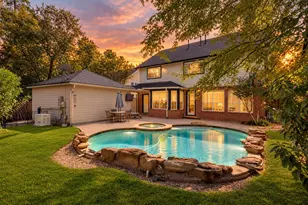 6 N Cochrans Green Cir, The Woodlands, TX 77381 - Photo 23