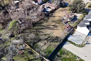 40 Dipping Ln, Houston, TX 77076 - Photo 9