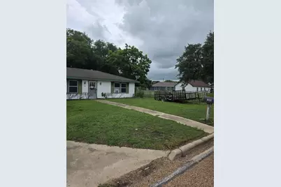 706 Cemetery Avenue, Eagle Lake, TX 77434 - Photo 5