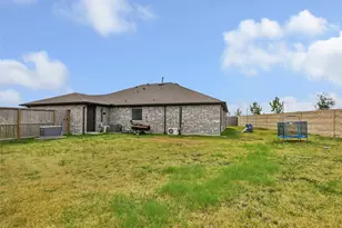427 Blanco Ln, Dayton, TX 77535 - Photo 27