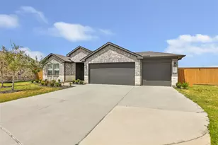 427 Blanco Ln, Dayton, TX 77535 - Photo 3