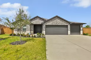 427 Blanco Ln, Dayton, TX 77535 - Photo 1