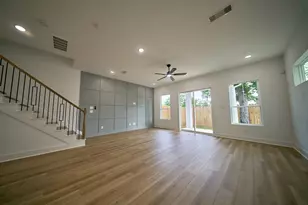 110 Luetta St, Houston, TX 77076 - Photo 7