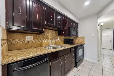 9303 Hammerly Boulevard #607, Houston, TX 77080 - Photo 9