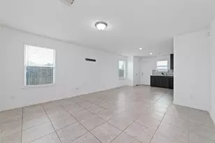 13070 Lake Conroe Bay Rd, Willis, TX 77318 - Photo 5