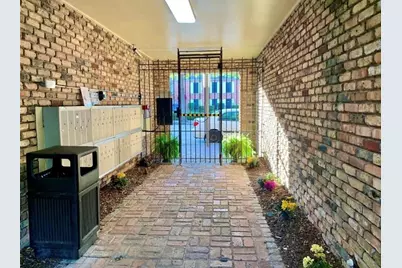 2503 McCue Road #3, Houston, TX 77056 - Photo 7
