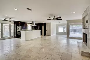 9911 Cedarhurst Dr, Houston, TX 77096 - Photo 3