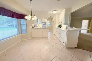 112 Aster Ln, Lake Jackson, TX 77566 - Photo 15