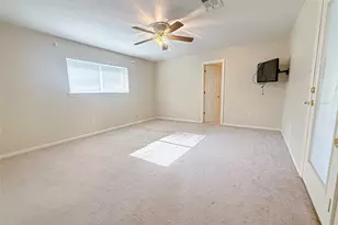 112 Aster Ln, Lake Jackson, TX 77566 - Photo 21