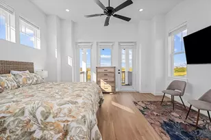 25719 Bay Breeze Dr, Galveston, TX 77554 - Photo 31