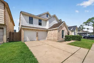 6426 Old Chatham Ln, Houston, TX 77035 - Photo 3