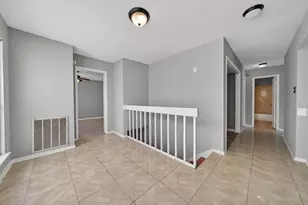 6426 Old Chatham Ln, Houston, TX 77035 - Photo 27