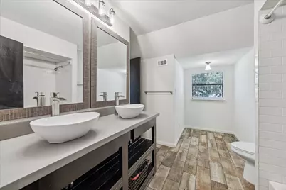 10219 Barwood Drive, Houston, TX 77043 - Photo 27