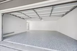 10219 Barwood Dr, Houston, TX 77043 - Photo 19