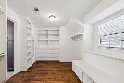 10219 Barwood Drive, Houston, TX 77043 - Photo 25