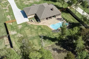 320 Dahlia Rd, Huntsville, TX 77320 - Photo 45