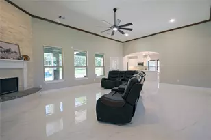 320 Dahlia Rd, Huntsville, TX 77320 - Photo 11