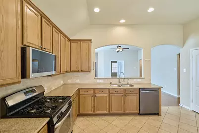 31878 Forest Park Trail, Conroe, TX 77385 - Photo 21