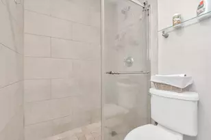 5837 Sunforest Dr, Houston, TX 77092 - Photo 21